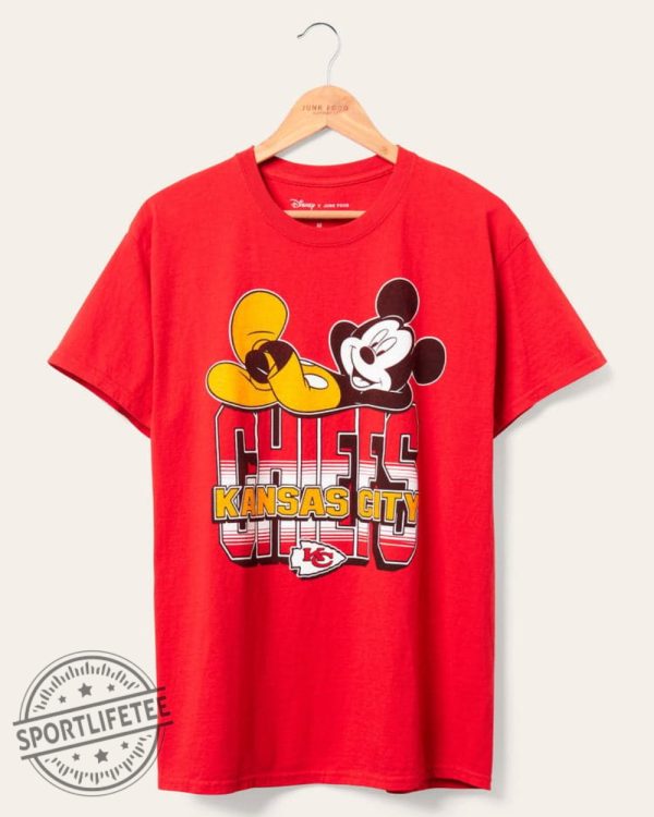 Kansas City Chiefs Mickey Kick Back Shirt sportlifetee 1